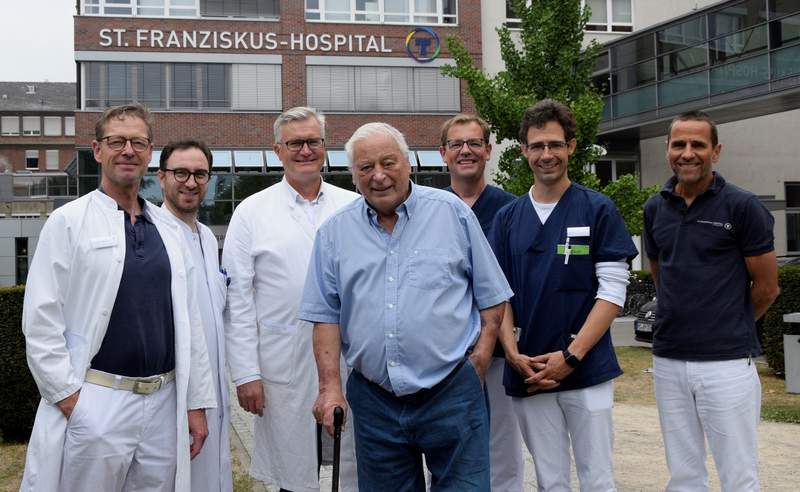 St. Franziskus-Hospital ausgezeichnet - Diabetisches Fußsyndrom ...