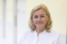 Dr. Anne Bremer