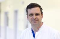 Dr. Kai Böckenholt