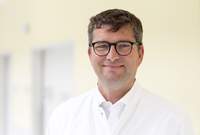 Dr. med. Nikolaos Trifyllis Porträt Dr. Trifyllis